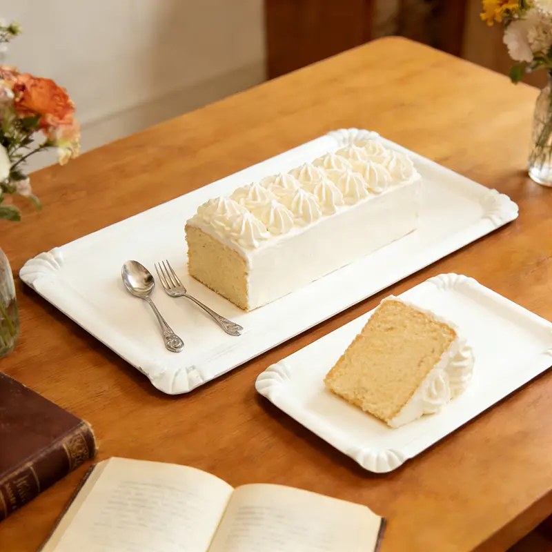 Rectangular White Party Cake Paper Plate